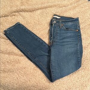 Levi’s Woman’s Wedge Skinny Jean